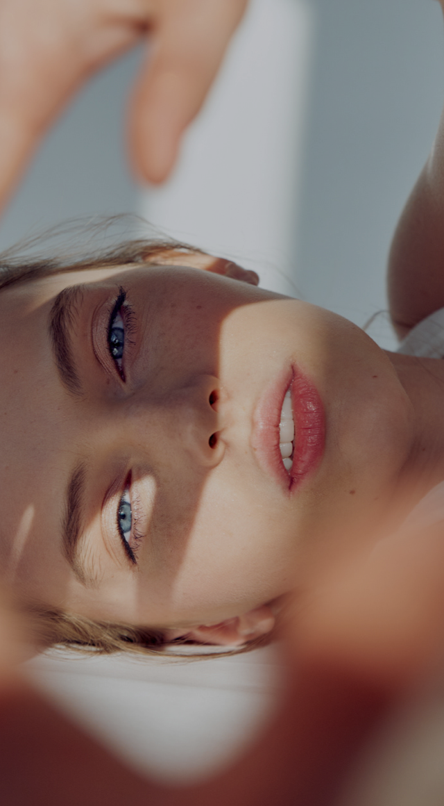 <span>Weissere Zähne</span> In 3 Tagen